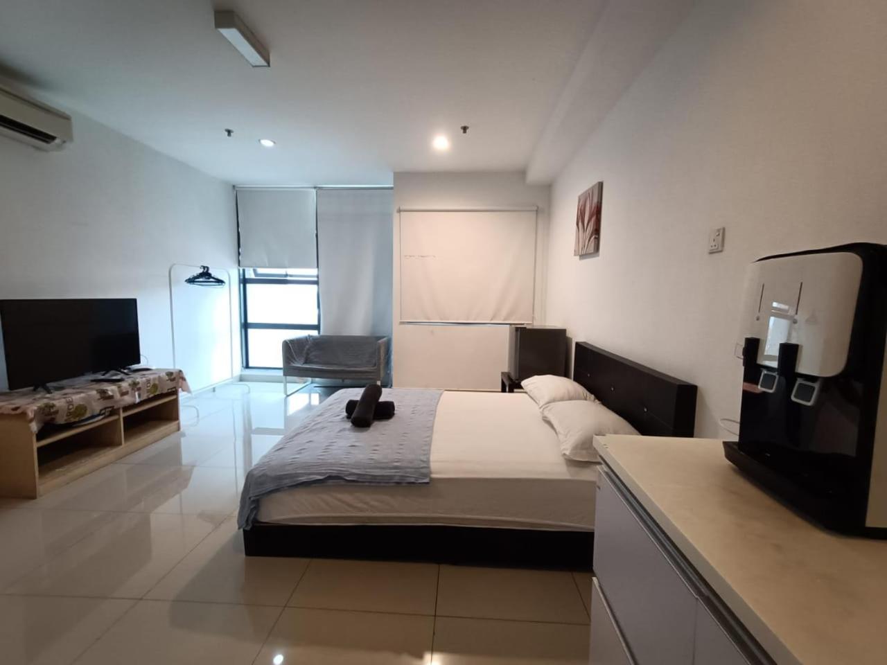 Ferienwohnung Pj5 Soho By Wsy Petaling Jaya Exterior foto