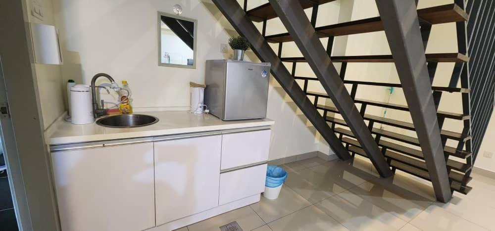 Ferienwohnung Pj5 Soho By Wsy Petaling Jaya Exterior foto
