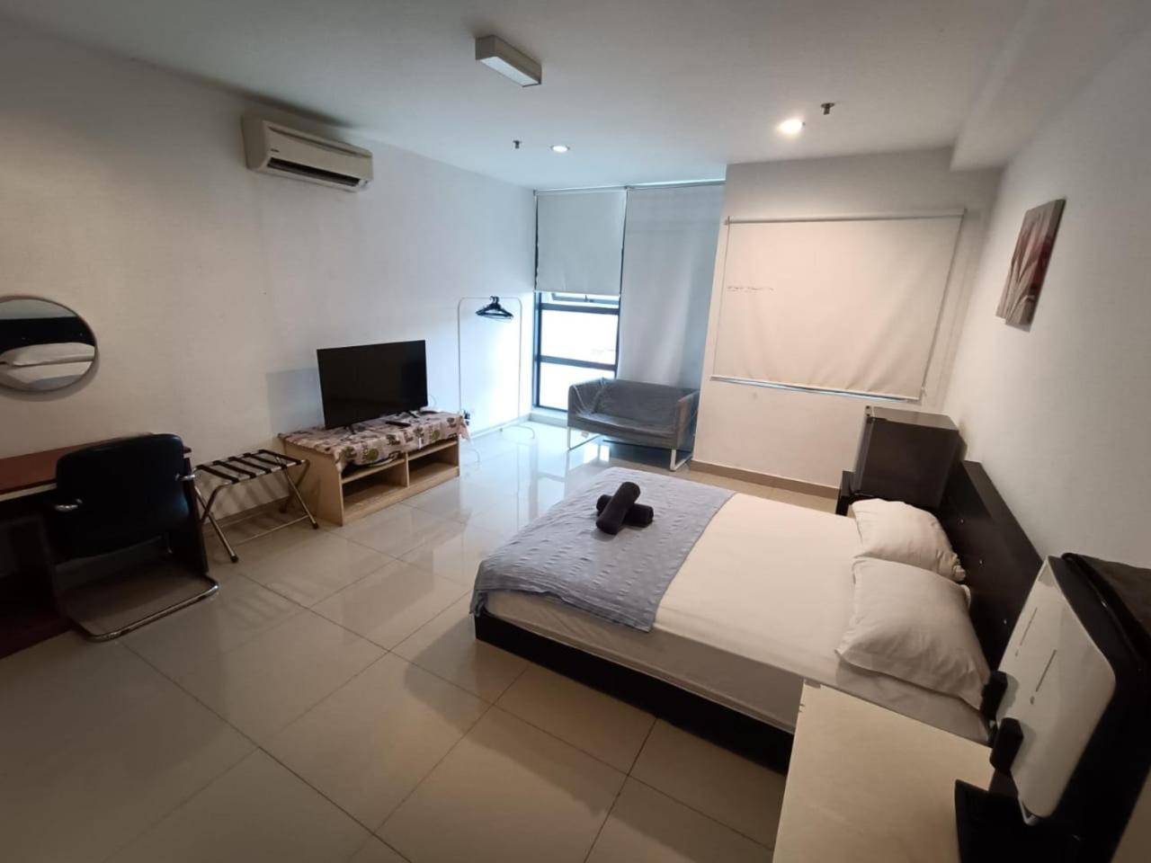 Ferienwohnung Pj5 Soho By Wsy Petaling Jaya Exterior foto