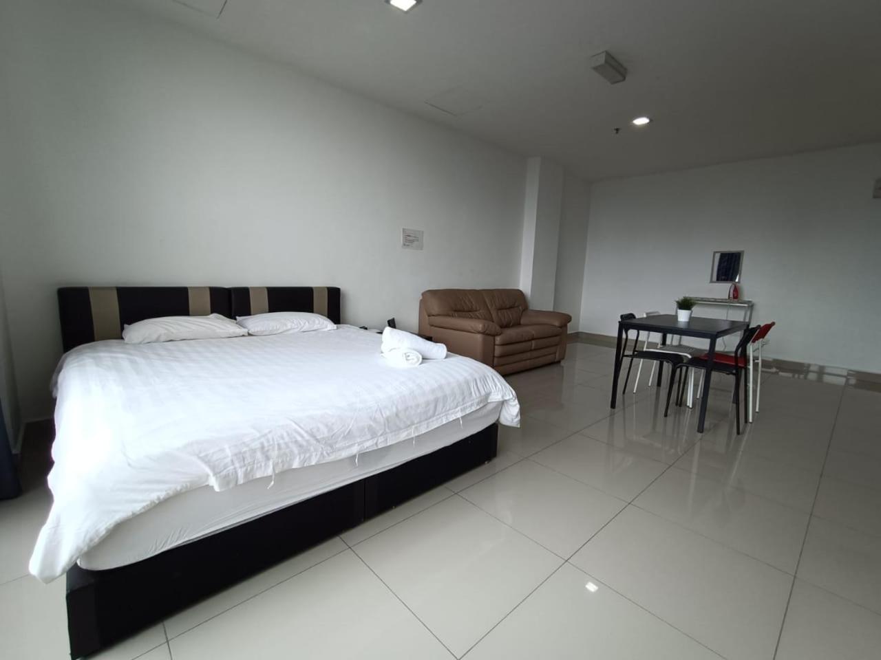 Ferienwohnung Pj5 Soho By Wsy Petaling Jaya Exterior foto