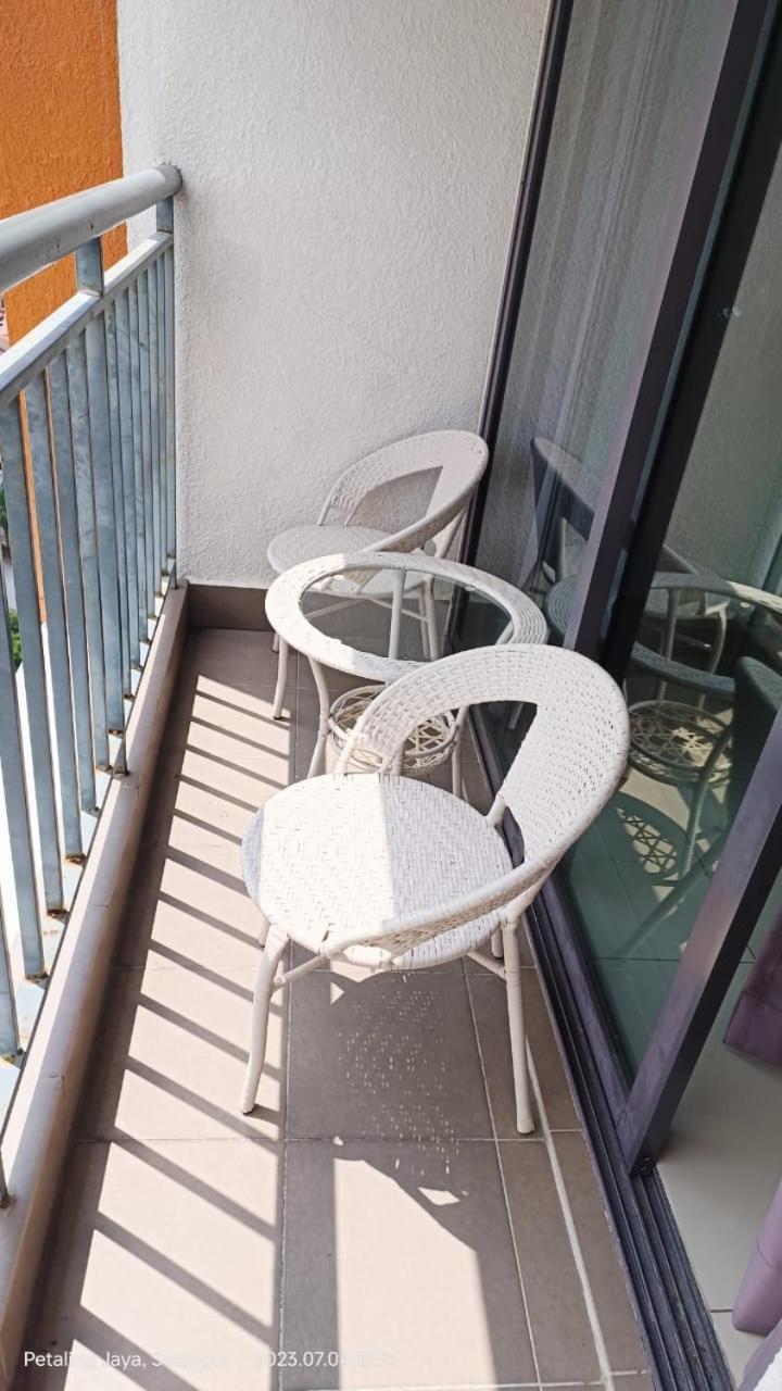 Ferienwohnung Pj5 Soho By Wsy Petaling Jaya Exterior foto