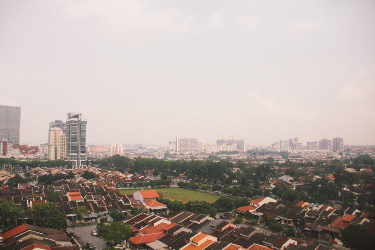 Ferienwohnung Pj5 Soho By Wsy Petaling Jaya Exterior foto